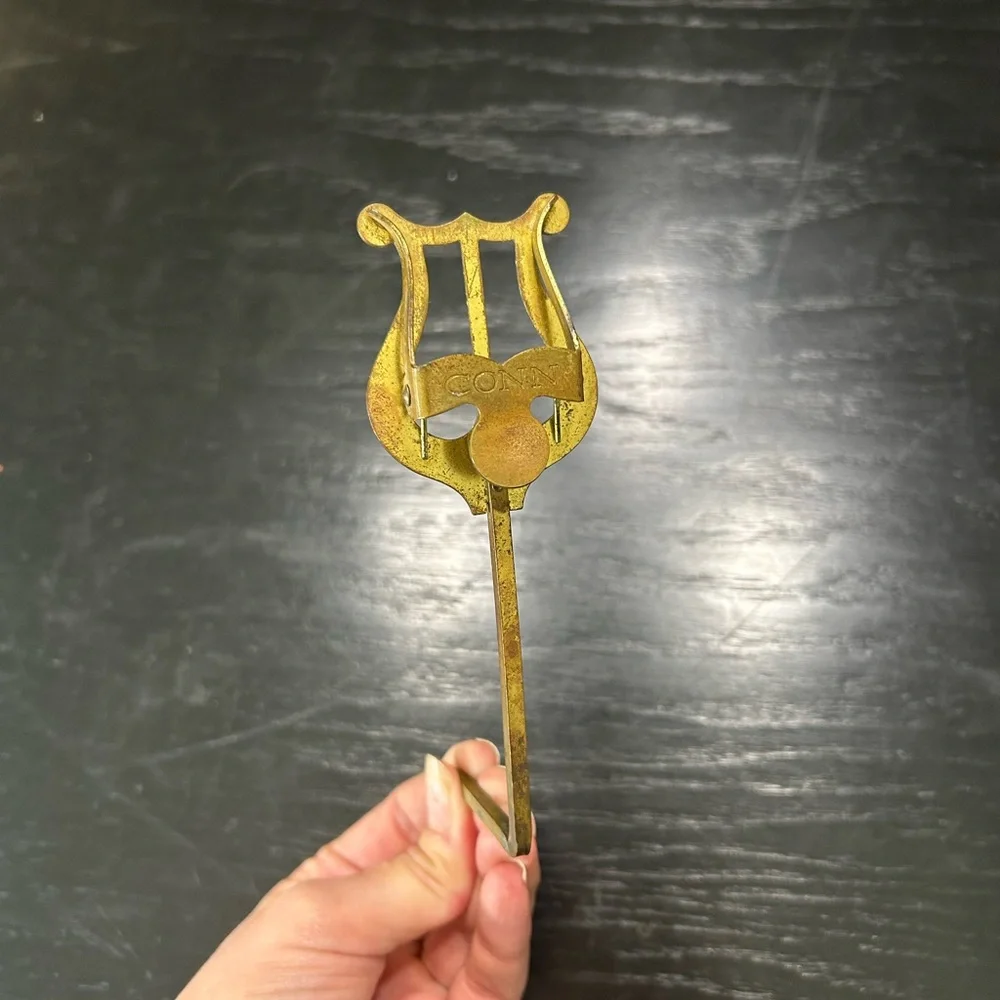 VTG Gold Lyre sheet music holder- stand - some wear brand CONN musician